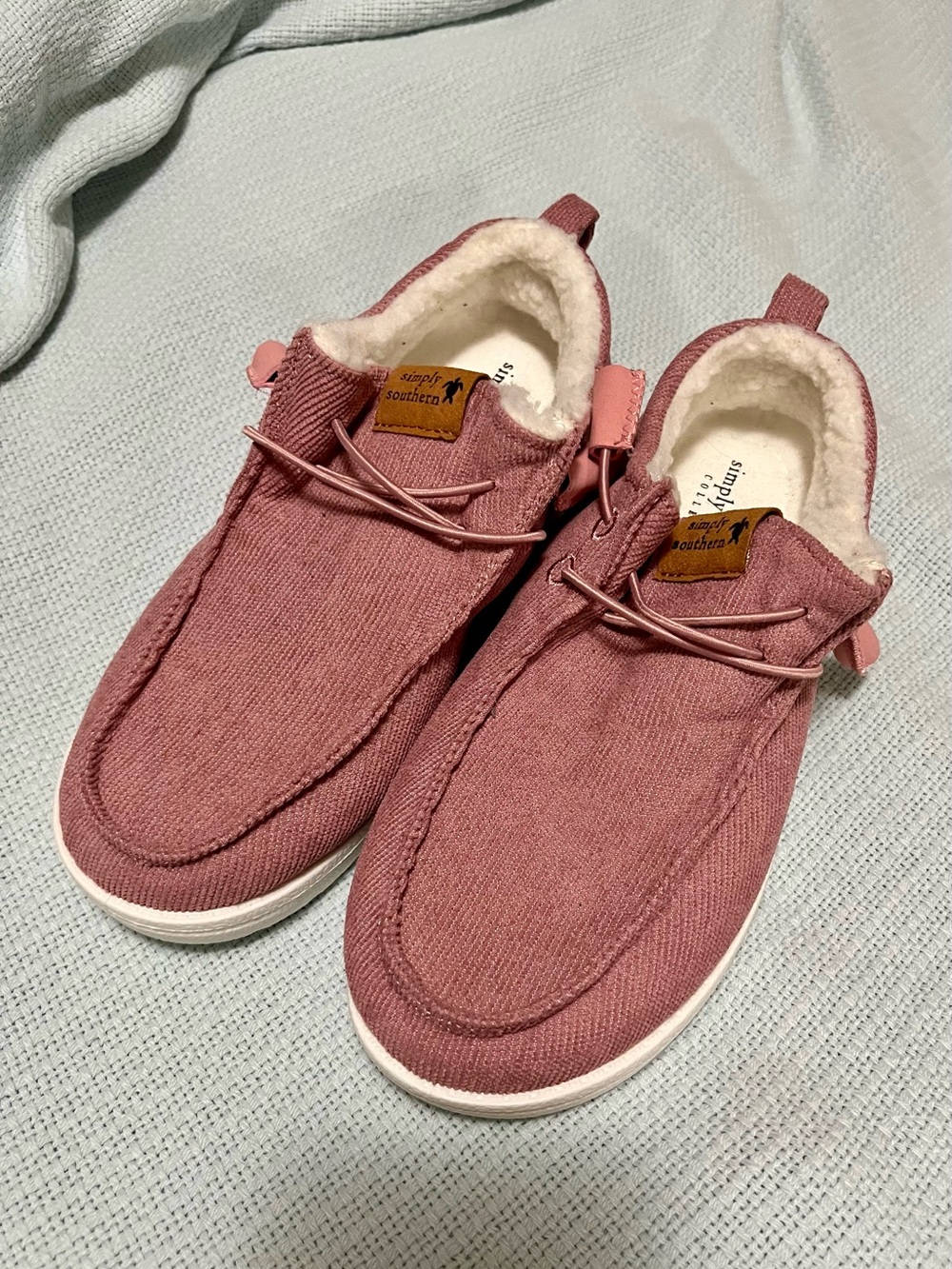 Simply Southern Slip-On Casual Shoes in Dusty Rose with Plush Lining